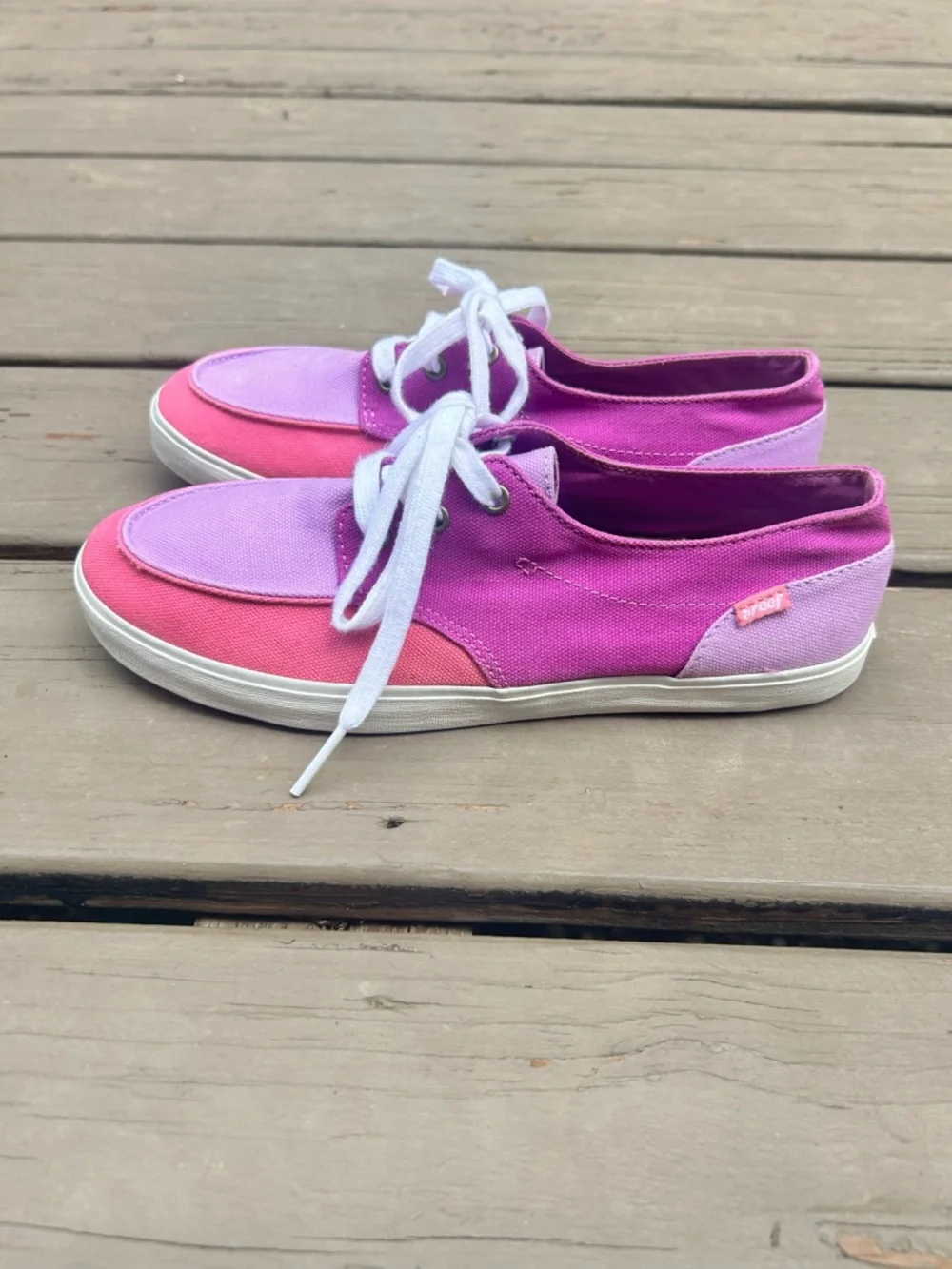 REEF Deckhand 2 Canvas Boat Sneakers Lavender/Purple/Pink  Size US 8.5 / EU 39